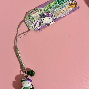 Hello Kitty on a leaf Gotochi